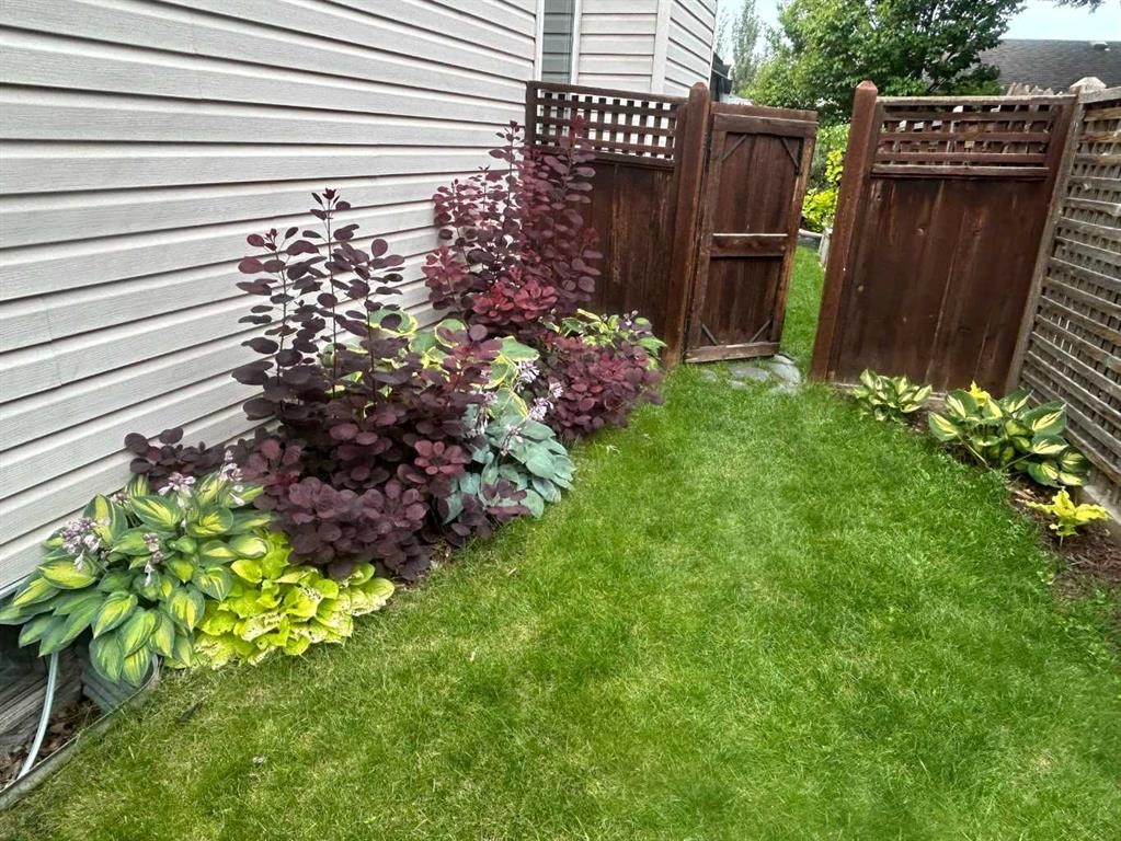 18 Inverness Rise Se, Calgary, AB - Outdoor