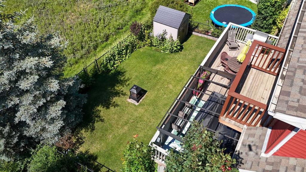 122 Hidden Creek Heights Nw, Calgary, AB - Outdoor
