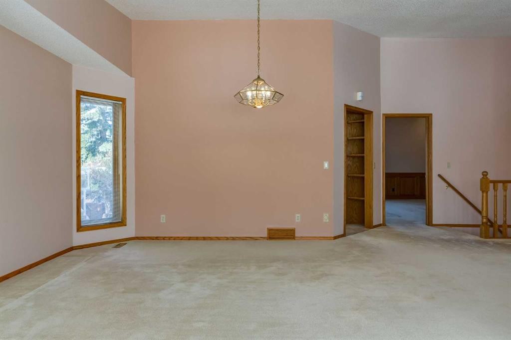420 Hawkview Manor Circle Nw, Calgary, AB - Indoor Photo Showing Other Room