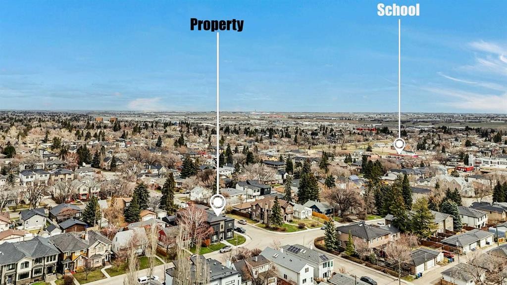 402 26 Avenue Nw, Calgary, AB - Outdoor With View