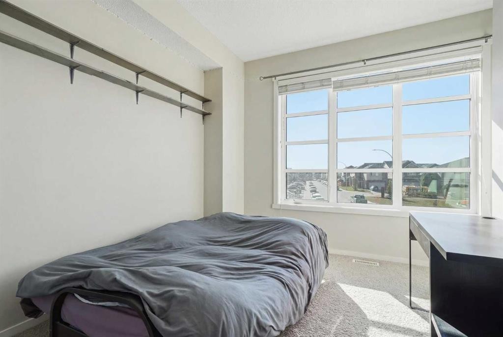 183 Savanna Parade Ne, Calgary, AB - Indoor Photo Showing Bedroom