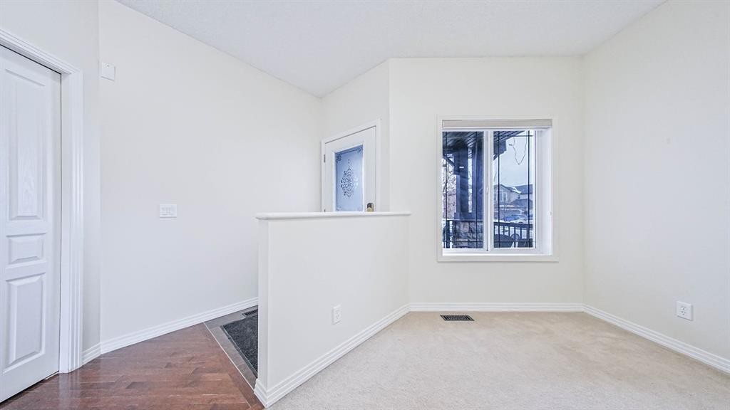 393 Windermere Drive, Chestermere, AB - Indoor Photo Showing Other Room
