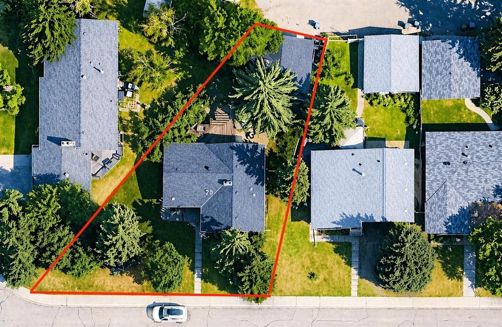 20 Brampton Crescent Sw, Calgary, AB - Outdoor