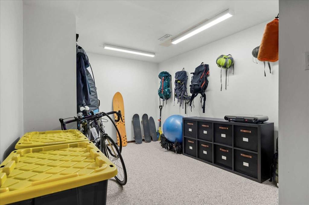 20 Brampton Crescent Sw, Calgary, AB - Indoor