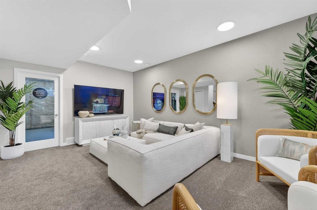 16 Belmont Place Sw, Calgary, AB - Indoor