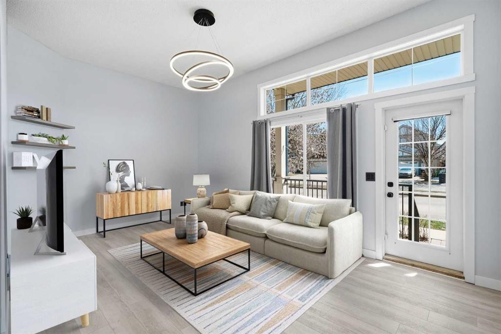 337 Copperfield Boulevard Se, Calgary, AB - Indoor Photo Showing Living Room