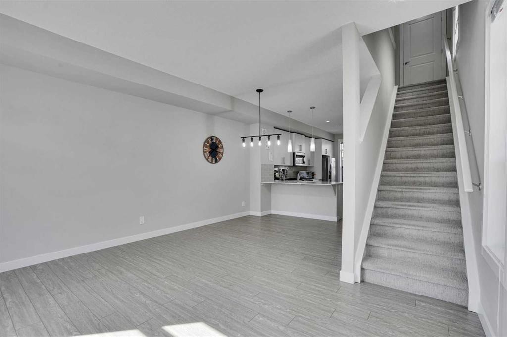 104 Legacy Path Se, Calgary, AB - Indoor Photo Showing Other Room