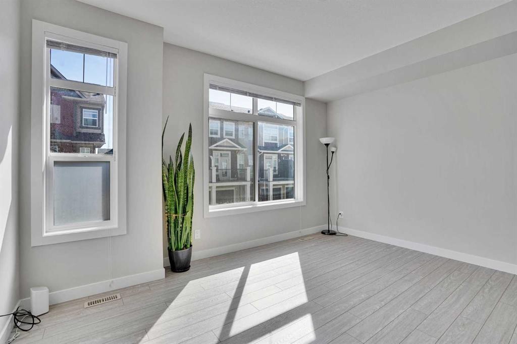 104 Legacy Path Se, Calgary, AB - Indoor Photo Showing Other Room