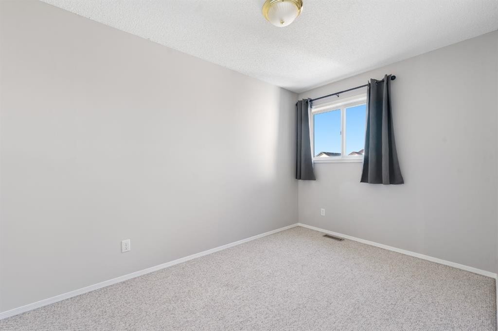 45 Country Hills Crescent Nw, Calgary, AB - Indoor Photo Showing Other Room