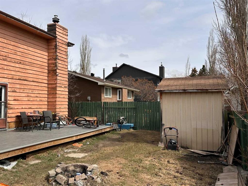 21 Ridgegate Way Sw, Airdrie, AB - Outdoor