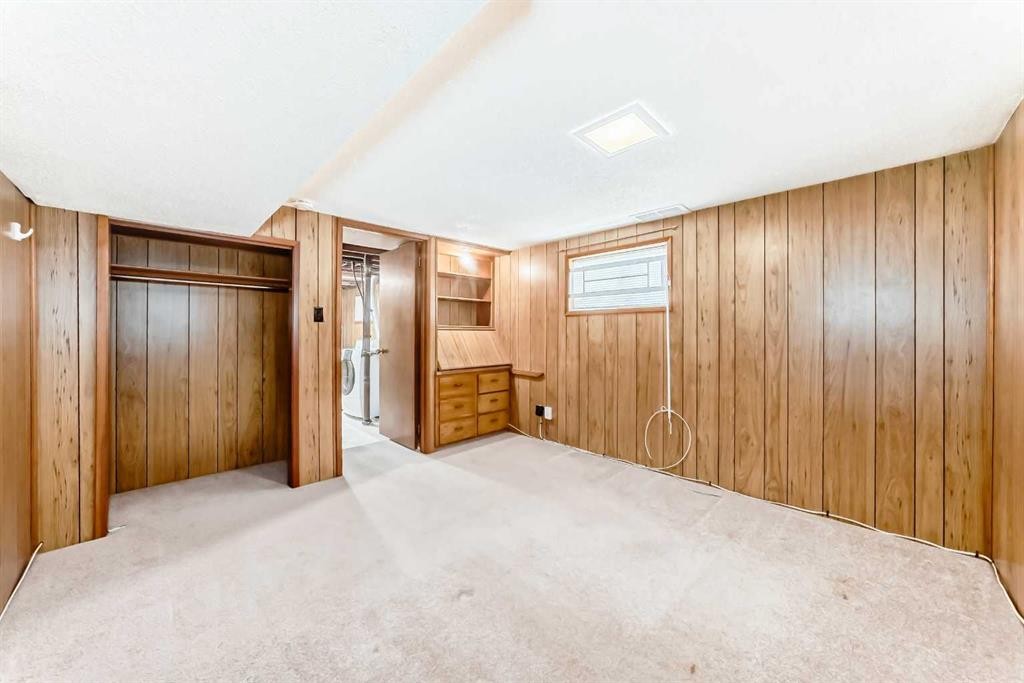 8315 Bowness Road Nw, Calgary, AB - Indoor