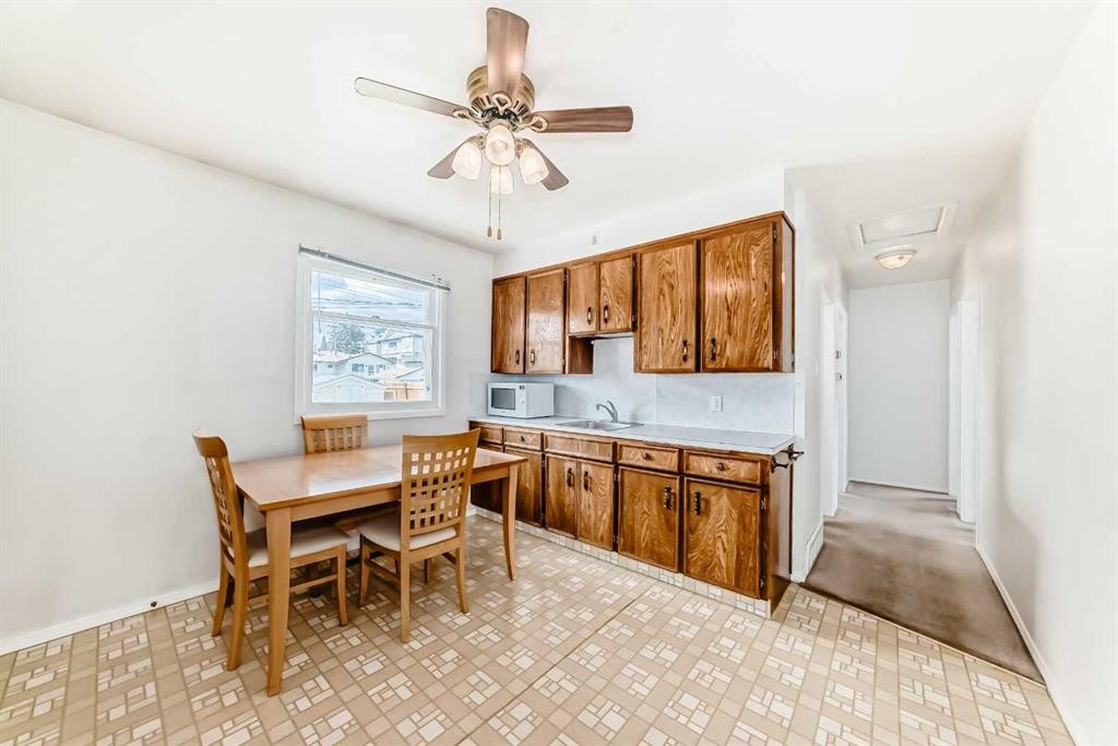 8315 Bowness Road Nw, Calgary, AB - Indoor