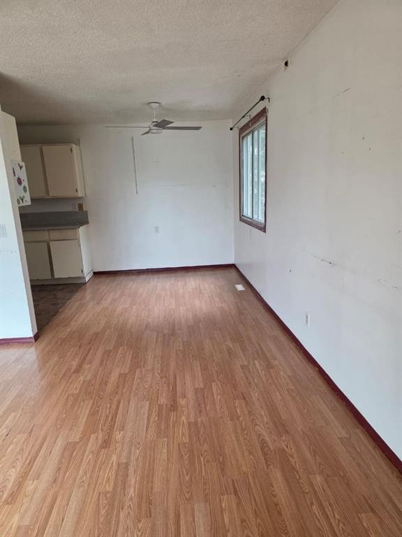 2-705 23 Street, Didsbury, AB - Indoor