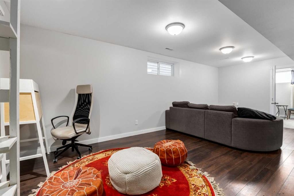 488 Prestwick Circle Se, Calgary, AB - Indoor