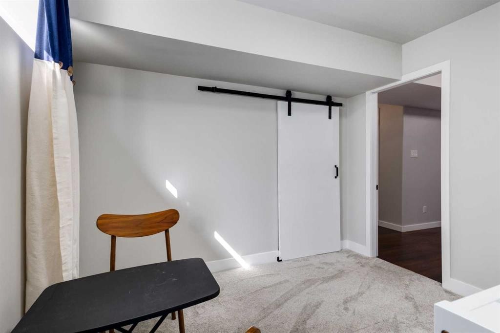 488 Prestwick Circle Se, Calgary, AB - Indoor Photo Showing Other Room