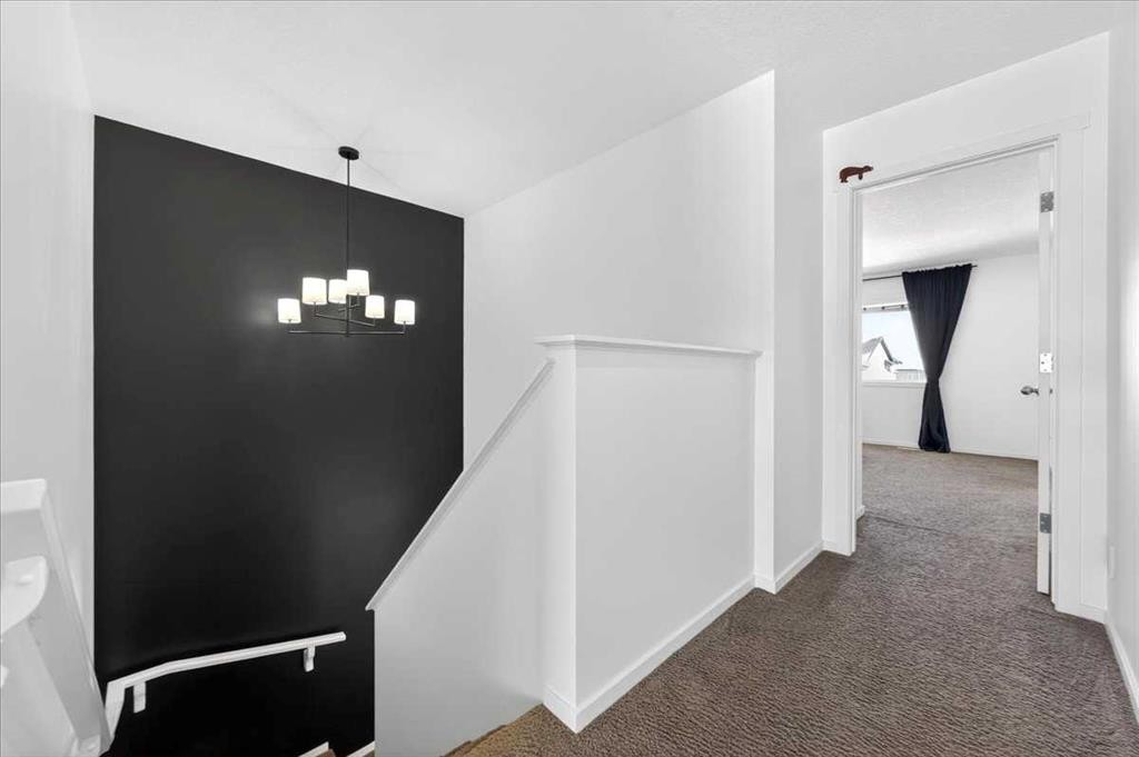 20 Nolancrest Green Nw, Calgary, AB - Indoor Photo Showing Other Room