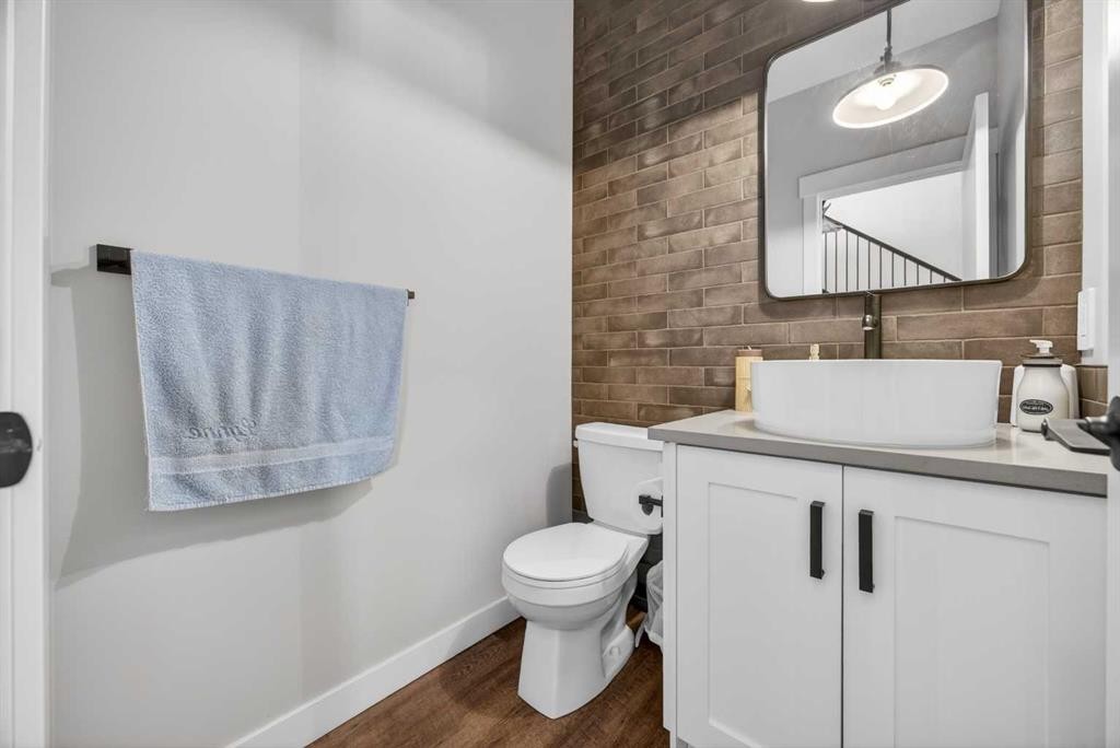 10 Bishop Circle, Carstairs, AB - Indoor Photo Showing Bathroom