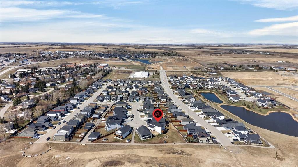 10 Bishop Circle, Carstairs, AB - Outdoor With View