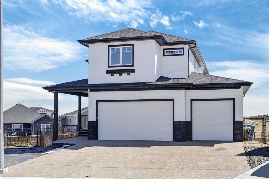 10 Bishop Circle, Carstairs, AB - Outdoor