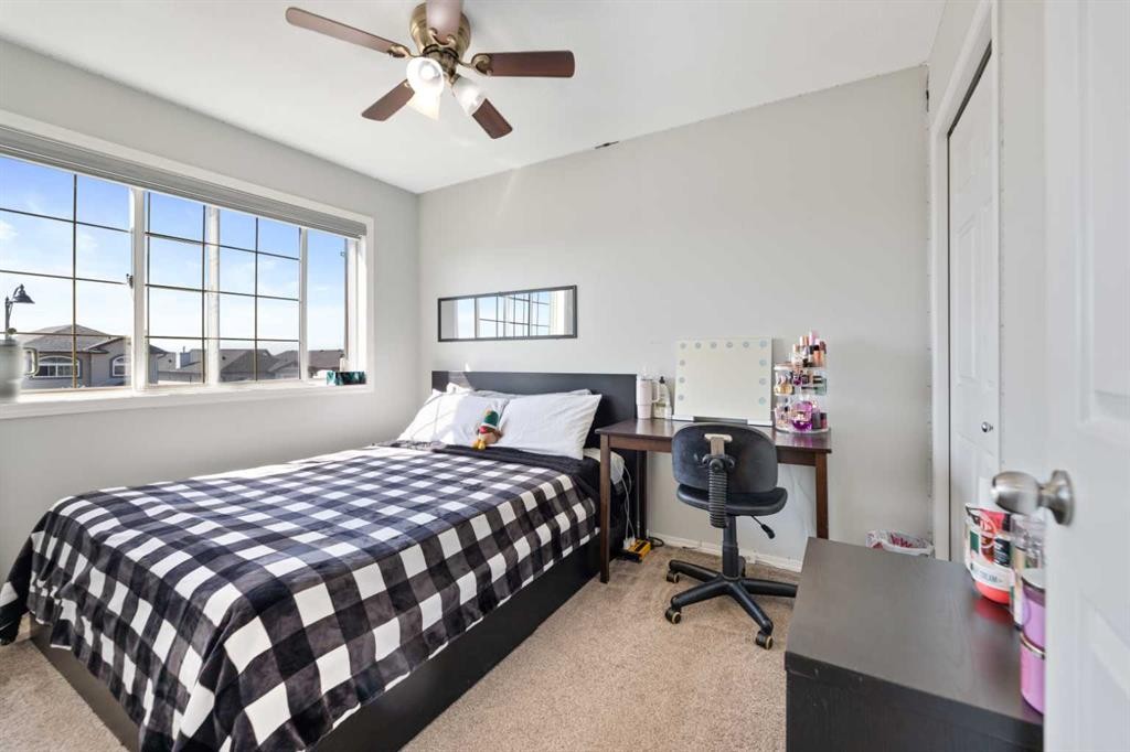 248 Taracove Road Ne, Calgary, AB - Indoor Photo Showing Bedroom