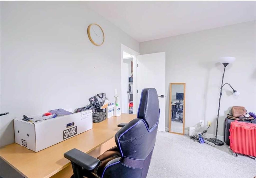 6923 Laguna Way Ne, Calgary, AB - Indoor