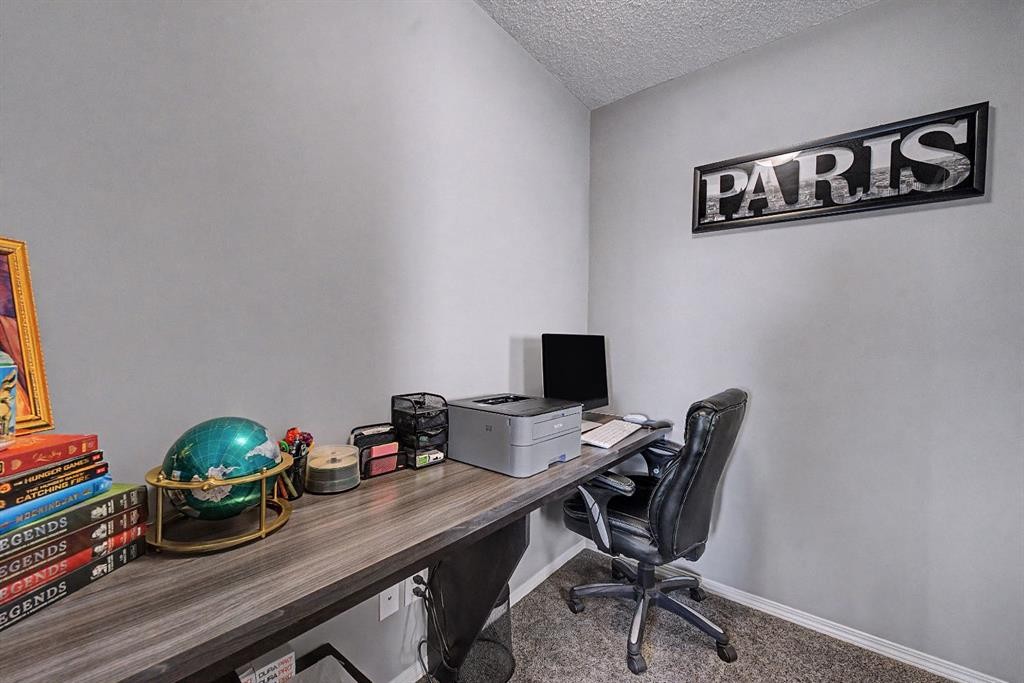186 Cornerstone Avenue Ne, Calgary, AB - Indoor Photo Showing Office