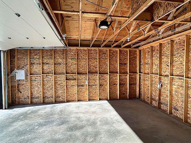 47 Willow Road, Claresholm, AB - Indoor Photo Showing Other Room