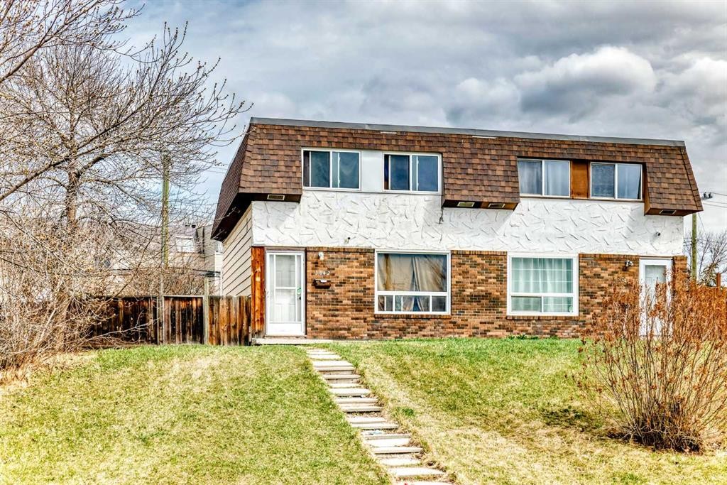 3042 Doverville Crescent Se, Calgary, AB - Outdoor