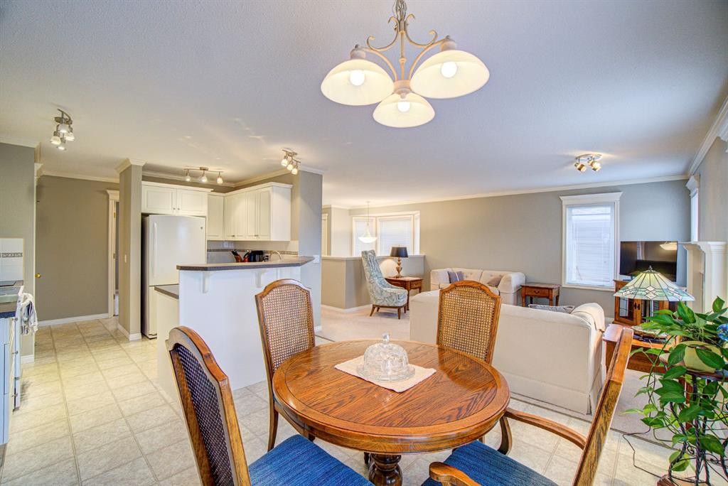 26 Skyline Crescent, Claresholm, AB - Indoor Photo Showing Dining Room