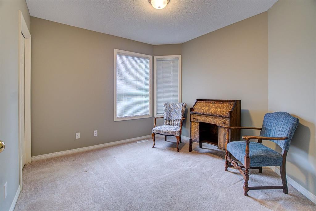 26 Skyline Crescent, Claresholm, AB - Indoor