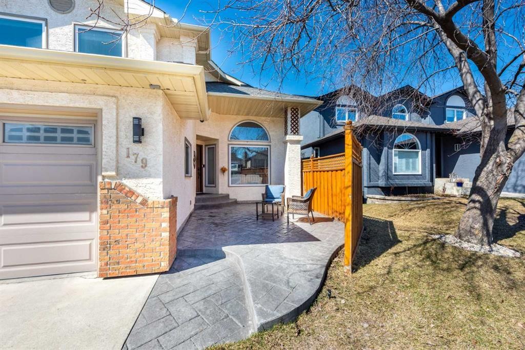 179 Scanlon Green Nw, Calgary, AB - Outdoor