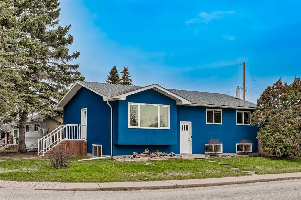 252 Allan Crescent Se, Calgary, AB - Outdoor