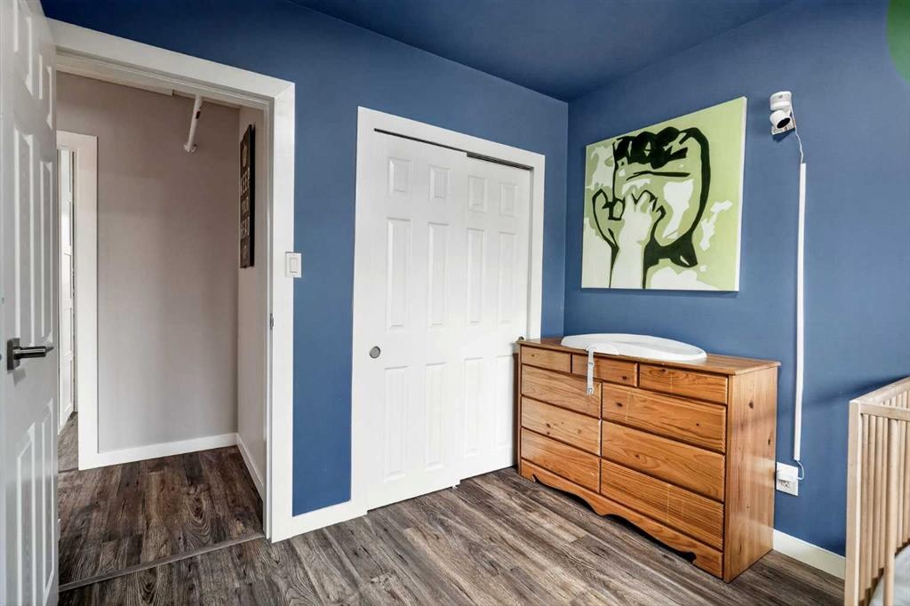 252 Allan Crescent Se, Calgary, AB - Indoor