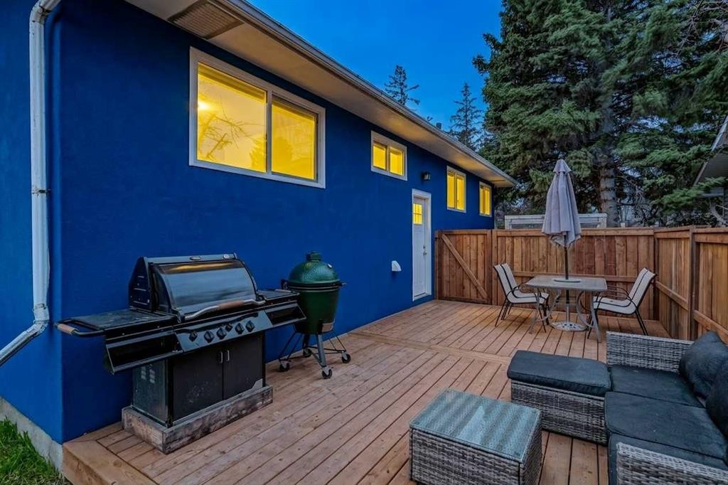 252 Allan Crescent Se, Calgary, AB - Outdoor With Deck Patio Veranda With Exterior