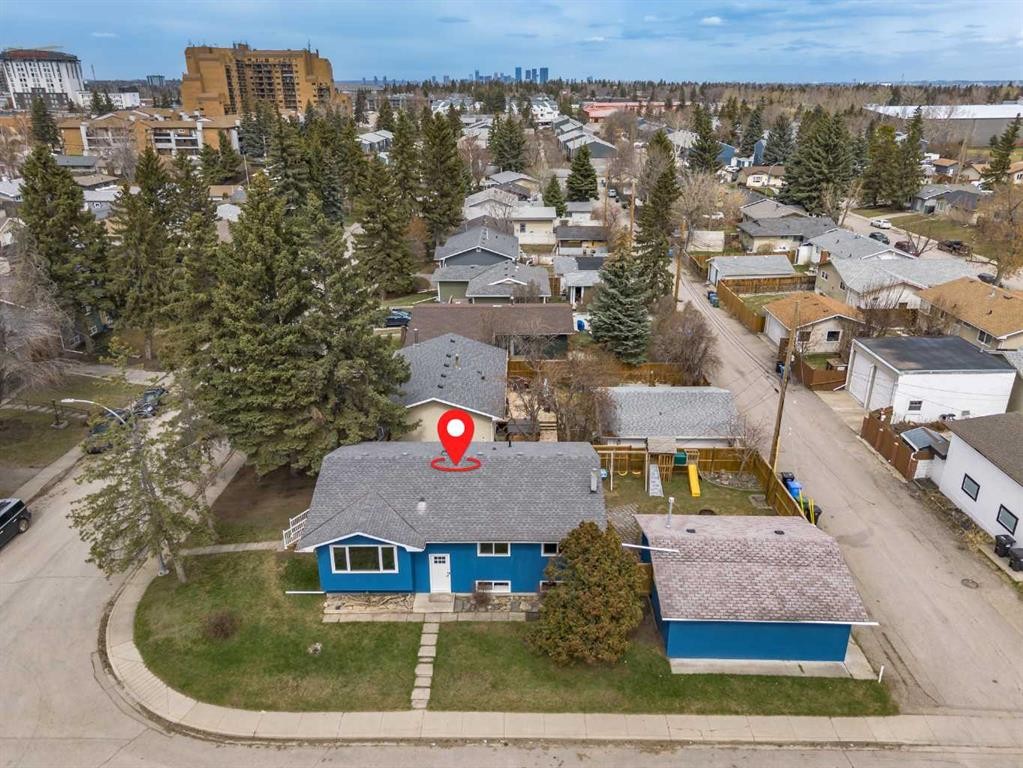 252 Allan Crescent Se, Calgary, AB - Outdoor With View