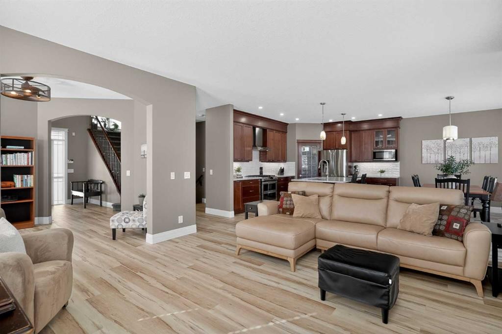 385 Rainbow Falls Way, Chestermere, AB - Indoor