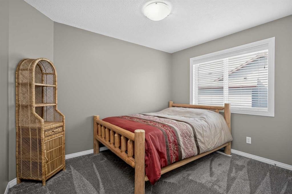 385 Rainbow Falls Way, Chestermere, AB - Indoor Photo Showing Office
