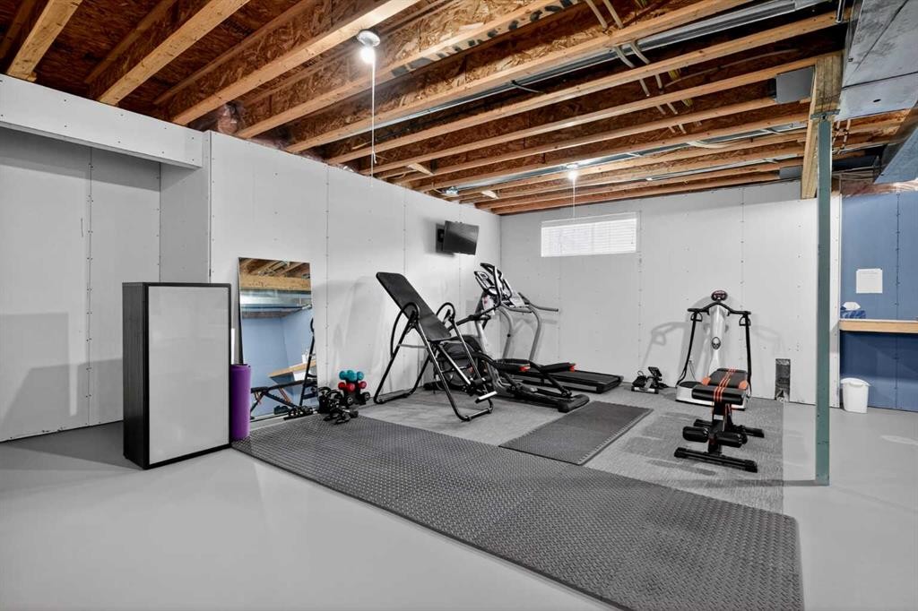 385 Rainbow Falls Way, Chestermere, AB - Indoor