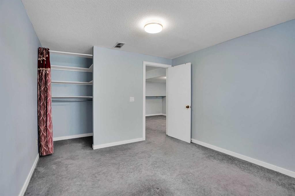 193 Martindale Drive Ne, Calgary, AB - Indoor Photo Showing Other Room