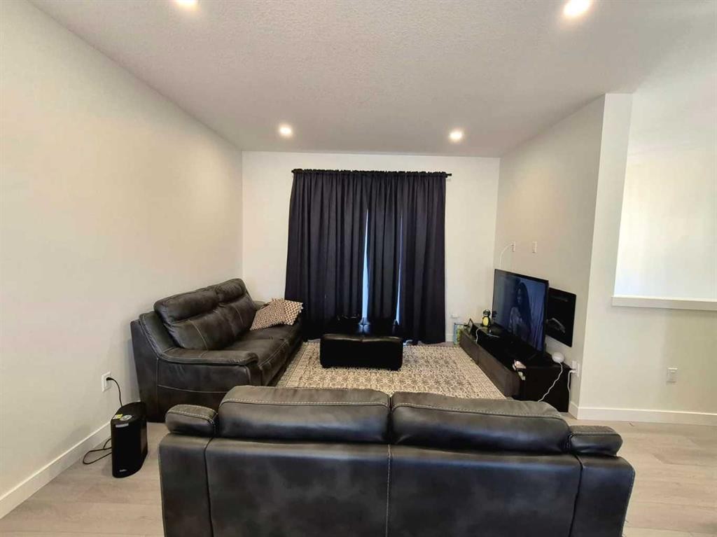 125 Sage Hill Circle, Calgary, AB - Indoor