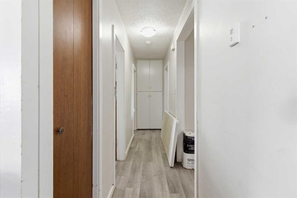 #33-320 7 Avenue Ne, Three Hills, AB - Indoor