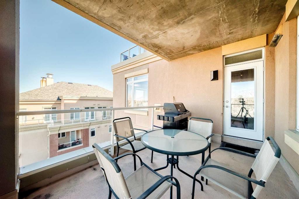 3506-24 Hemlock Crescent Sw, Calgary, AB - Outdoor With Balcony With Exterior