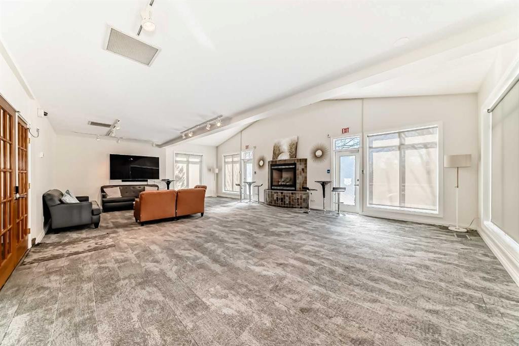 3506-24 Hemlock Crescent Sw, Calgary, AB - Indoor