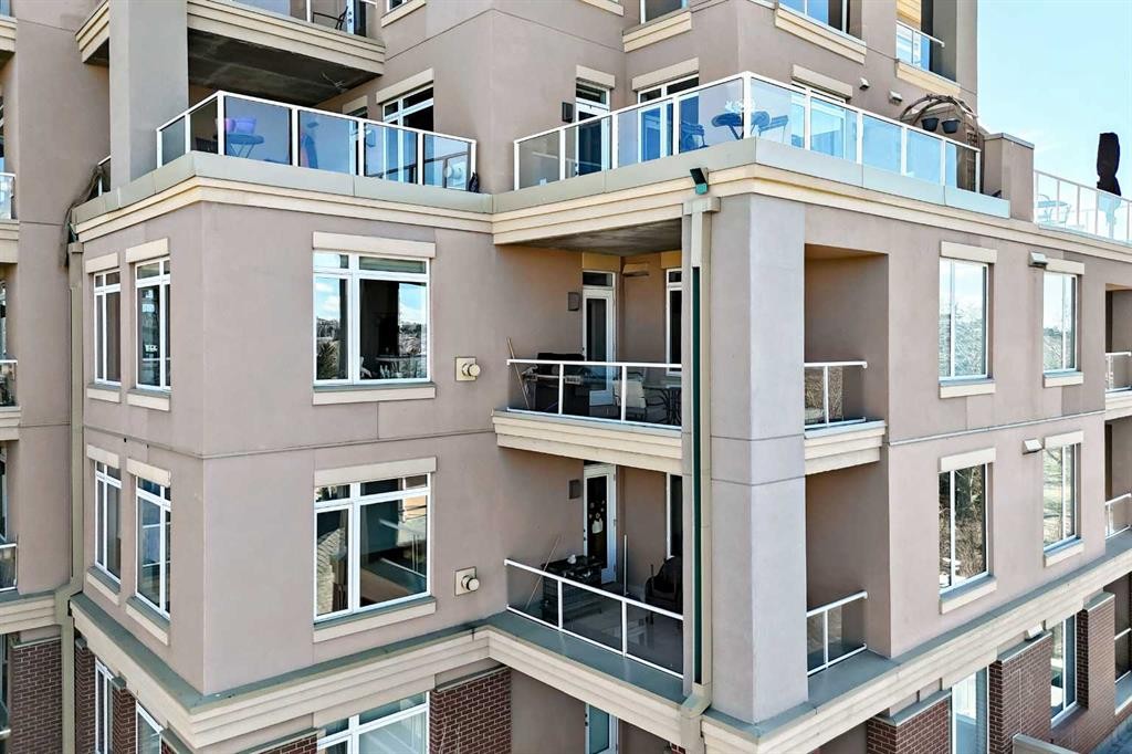 3506-24 Hemlock Crescent Sw, Calgary, AB - Outdoor With Balcony With Exterior