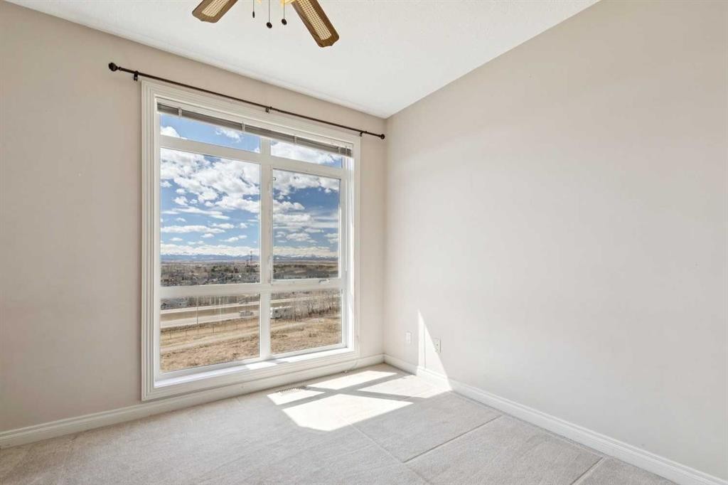 14-169 Rockyledge View Nw, Calgary, AB - Indoor Photo Showing Other Room