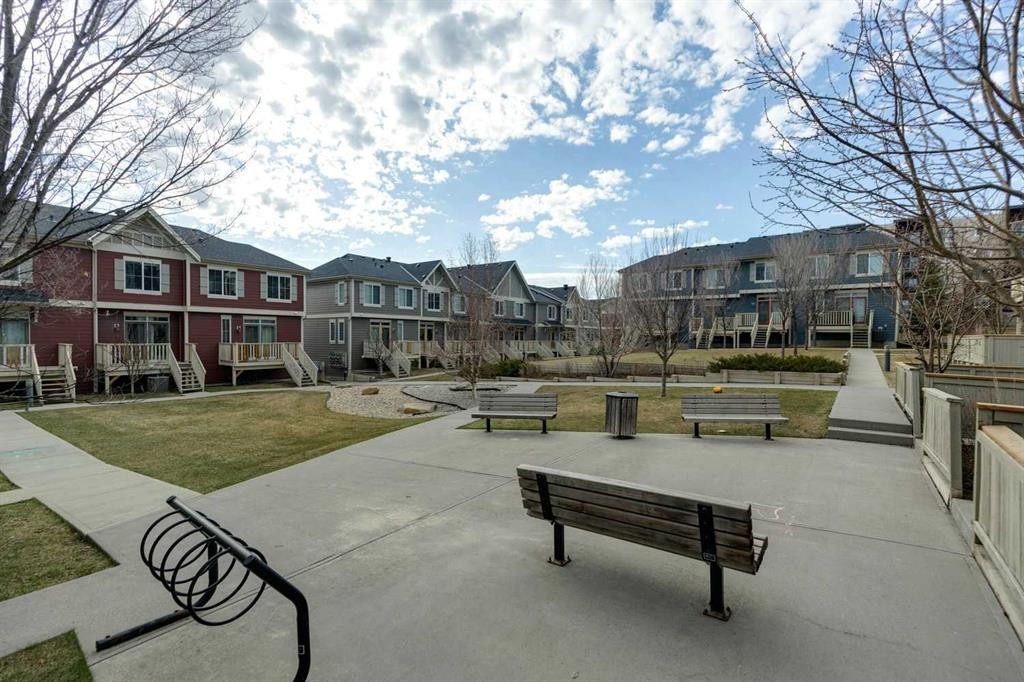 46 Kinlea Common Nw, Calgary, AB - Outdoor With Deck Patio Veranda With Facade