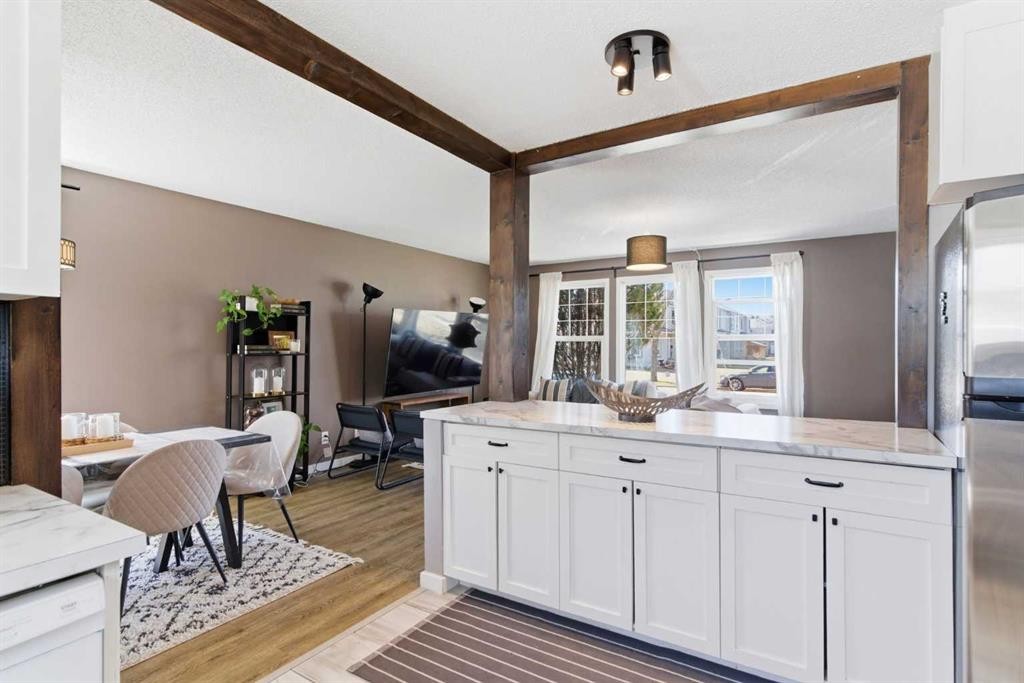 14767 Deer Ridge Drive Se, Calgary, AB - Indoor