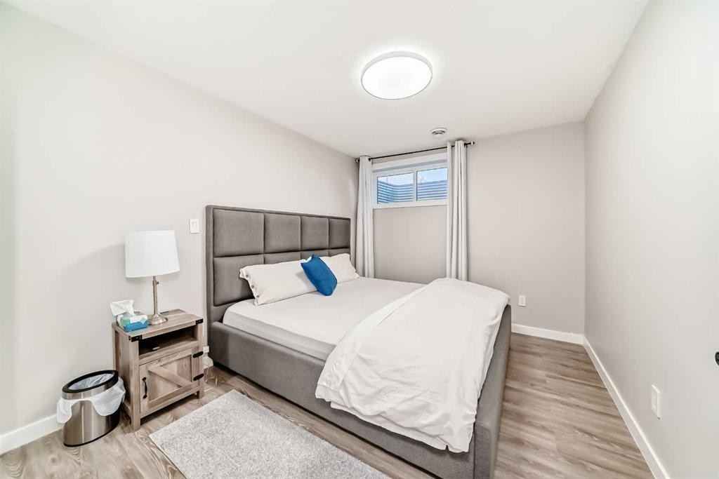 95 Cornerbrook Common Ne, Calgary, AB - Indoor Photo Showing Bedroom