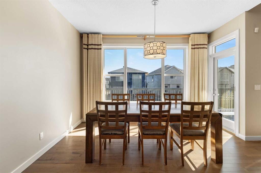 91 Panamount Common Nw, Calgary, AB - Indoor Photo Showing Dining Room