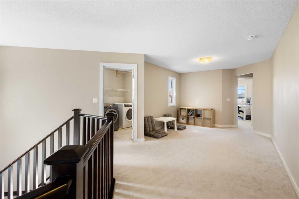 91 Panamount Common Nw, Calgary, AB - Indoor Photo Showing Other Room